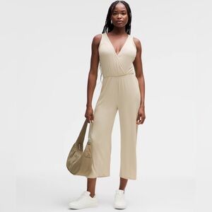 Lululemon Cropped Wide-Leg Ribbed Jumpsuit
Natural Ivory, size 4